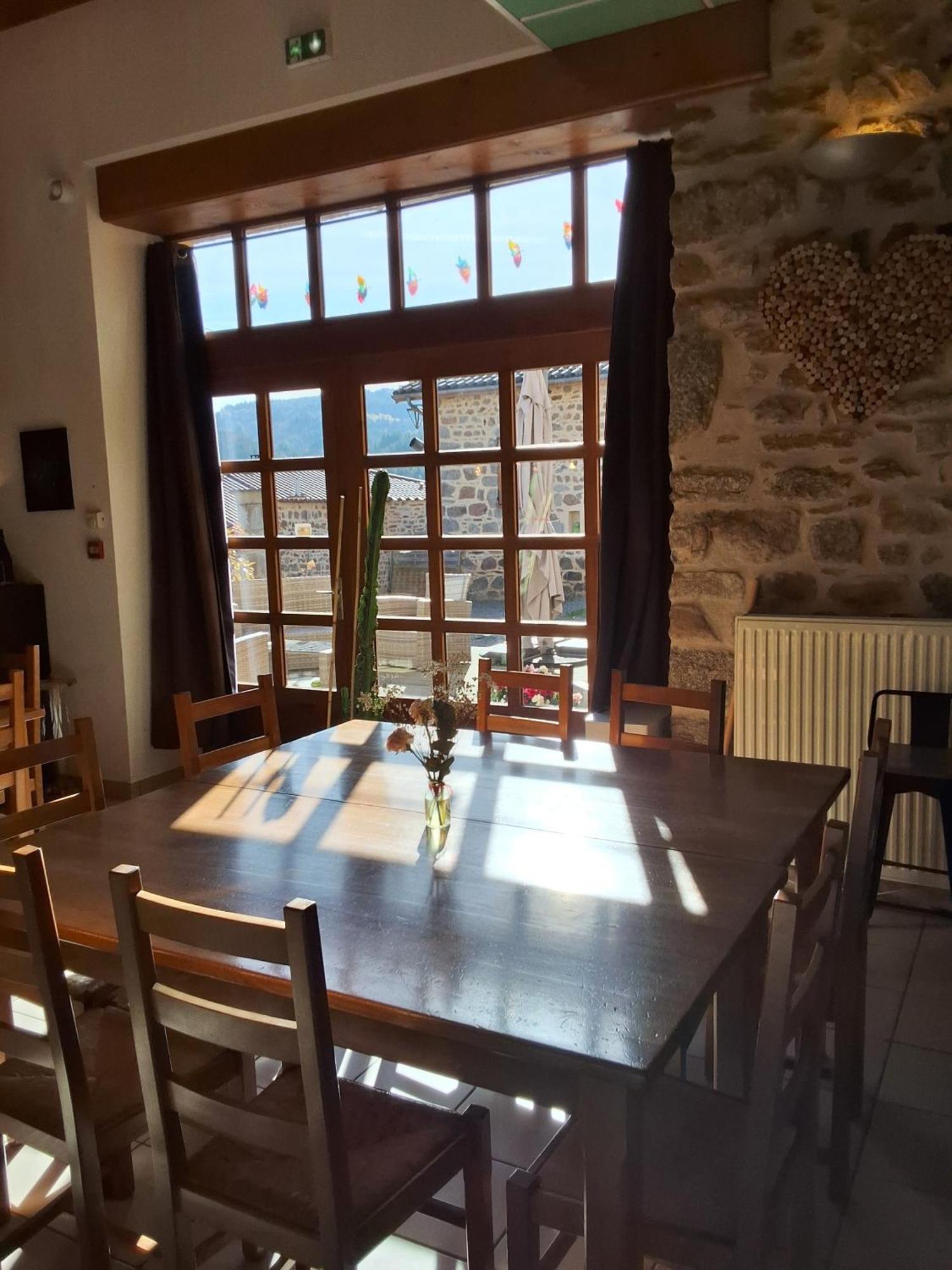 L'Auberge De La Source La Valla-sur-Rochefort Exterior foto